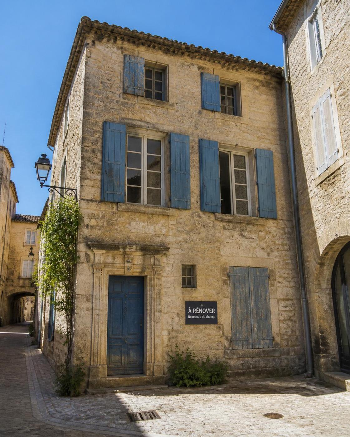 découvrez nos conseils et astuces pour réussir la rénovation de votre maison à uzès, du diagnostic jusqu’à la réalisation, pour transformer votre projet en succès.
